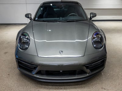 2024 Porsche 911 Carrera 4 GTS
