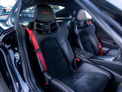2016 Porsche 718 Cayman GT4