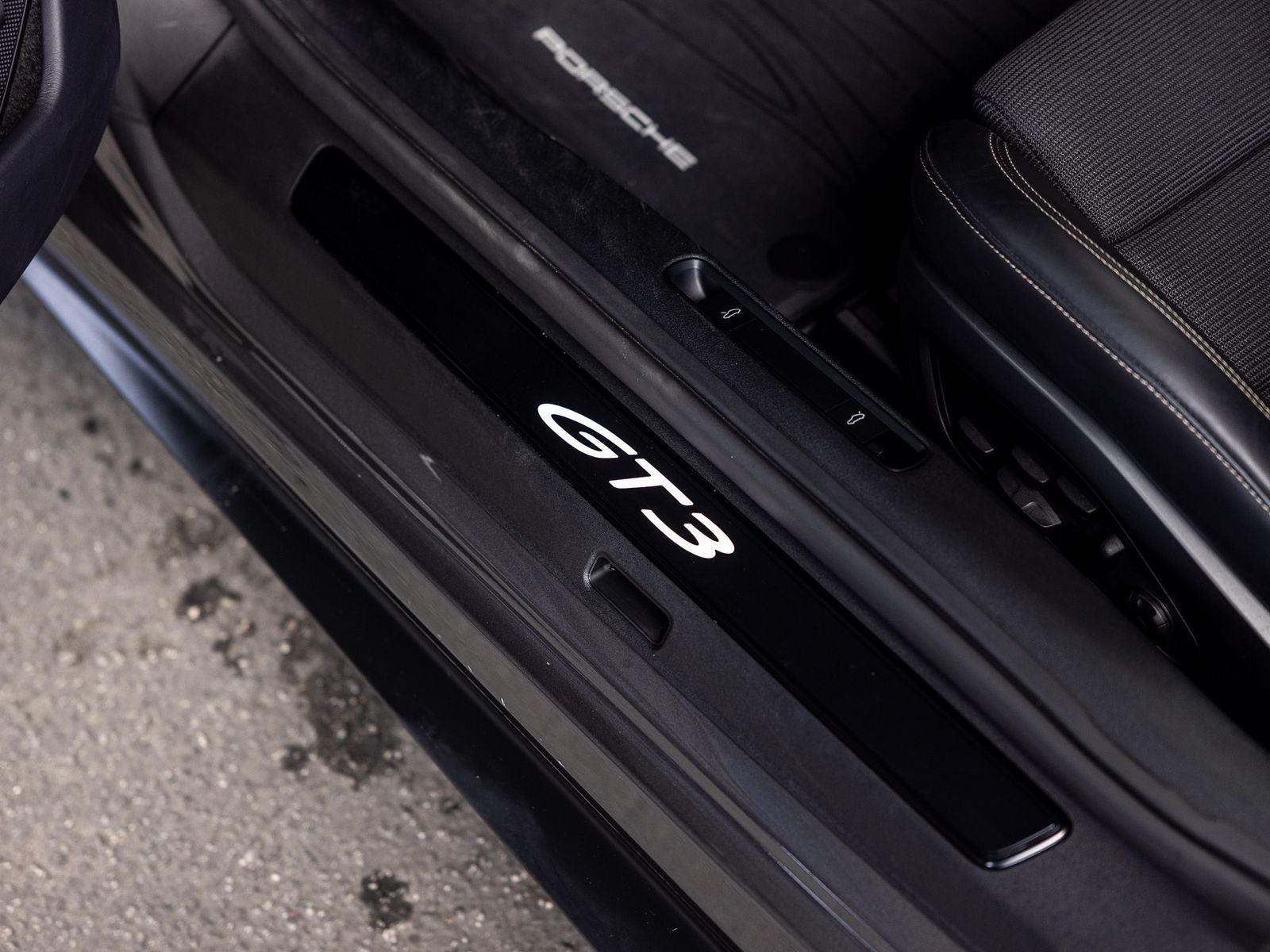 2023 Porsche 911 GT3 with Touring Package