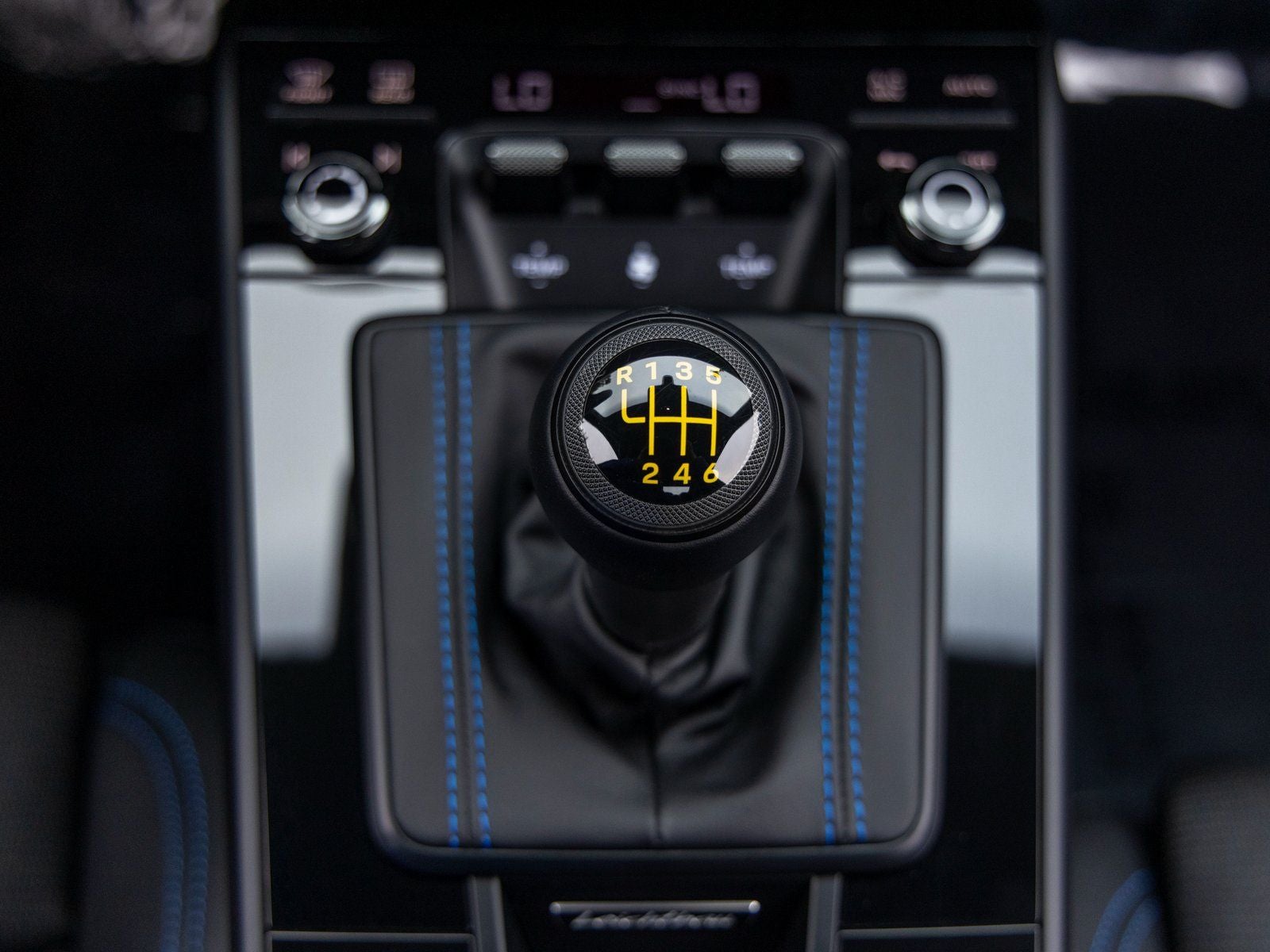 2026 Porsche 911 GT3 Touring