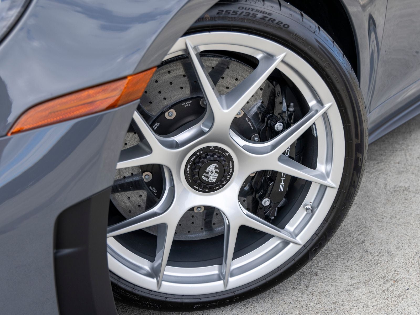 2025 Porsche 911 GT3 Touring