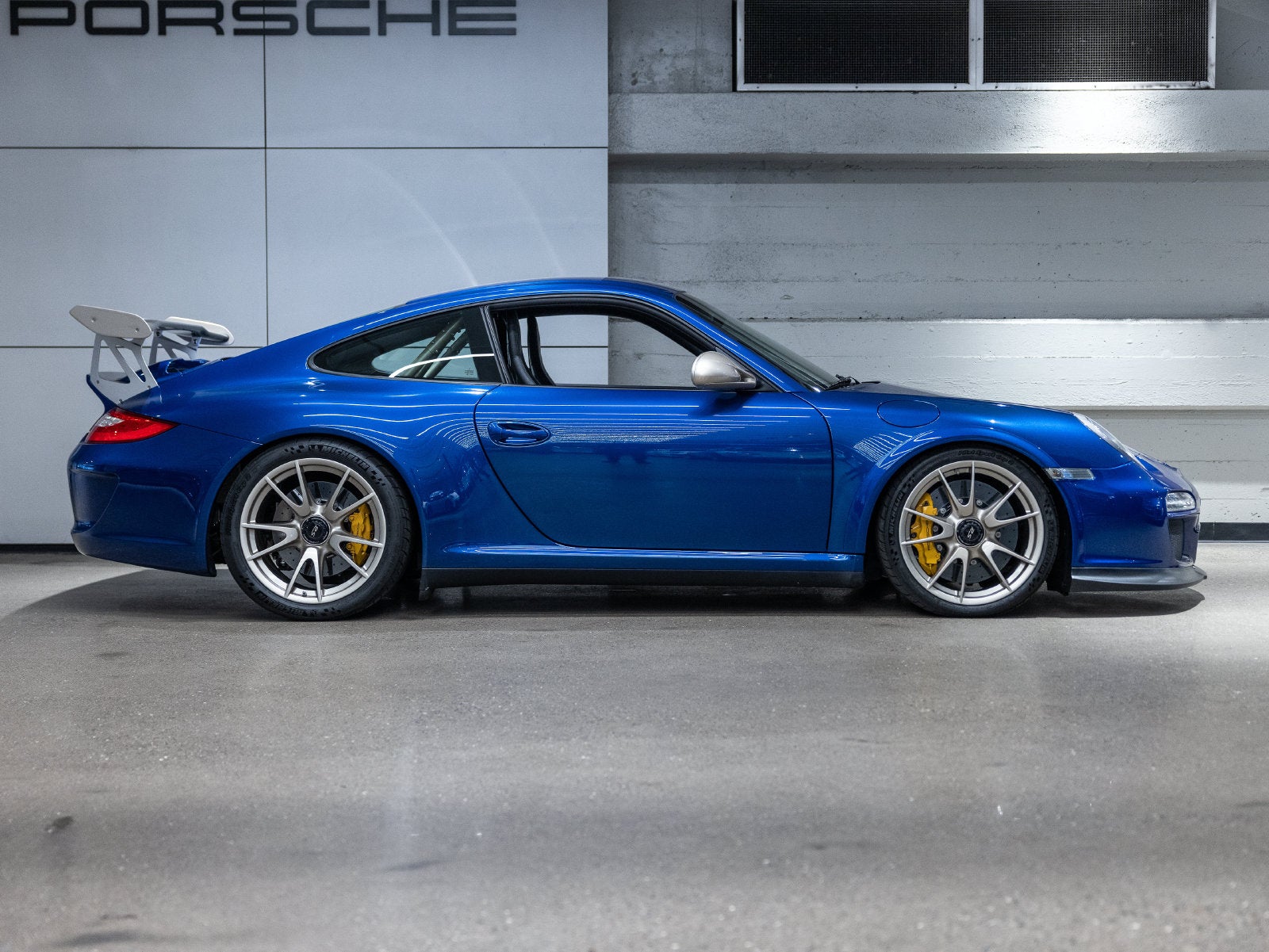 2010 Porsche 911 GT3 RS