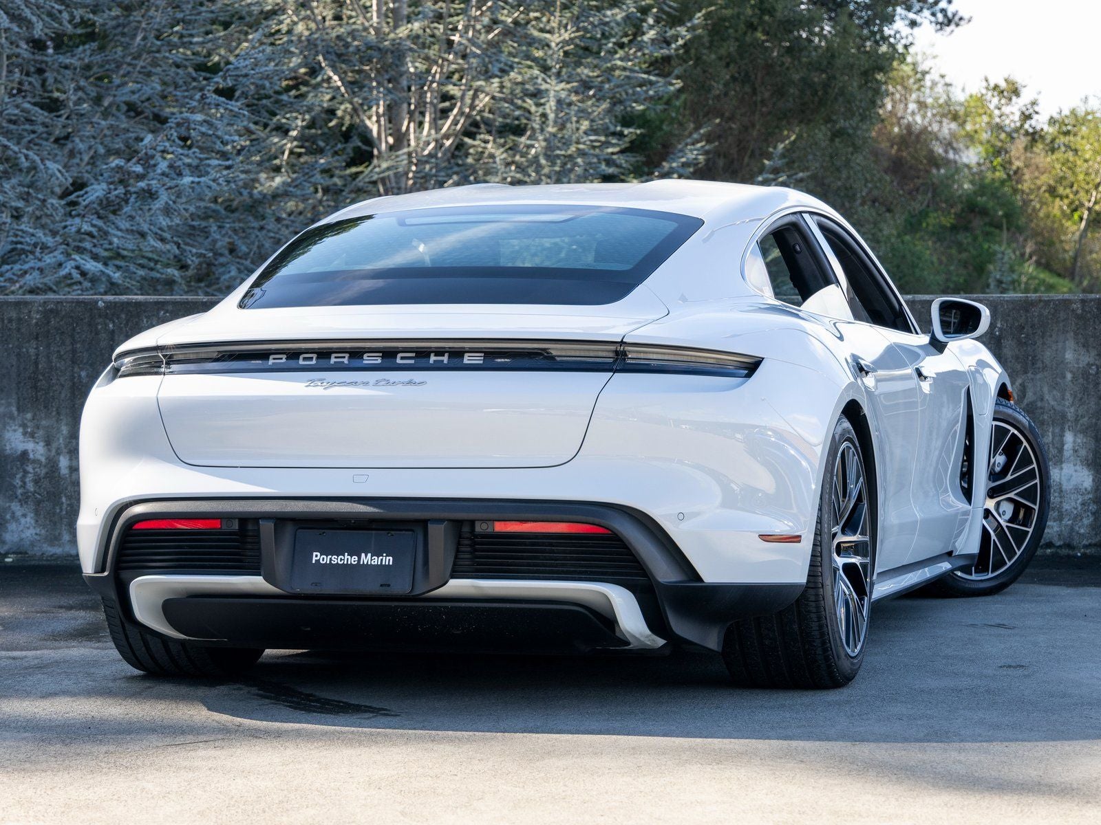 2023 Porsche Taycan Turbo