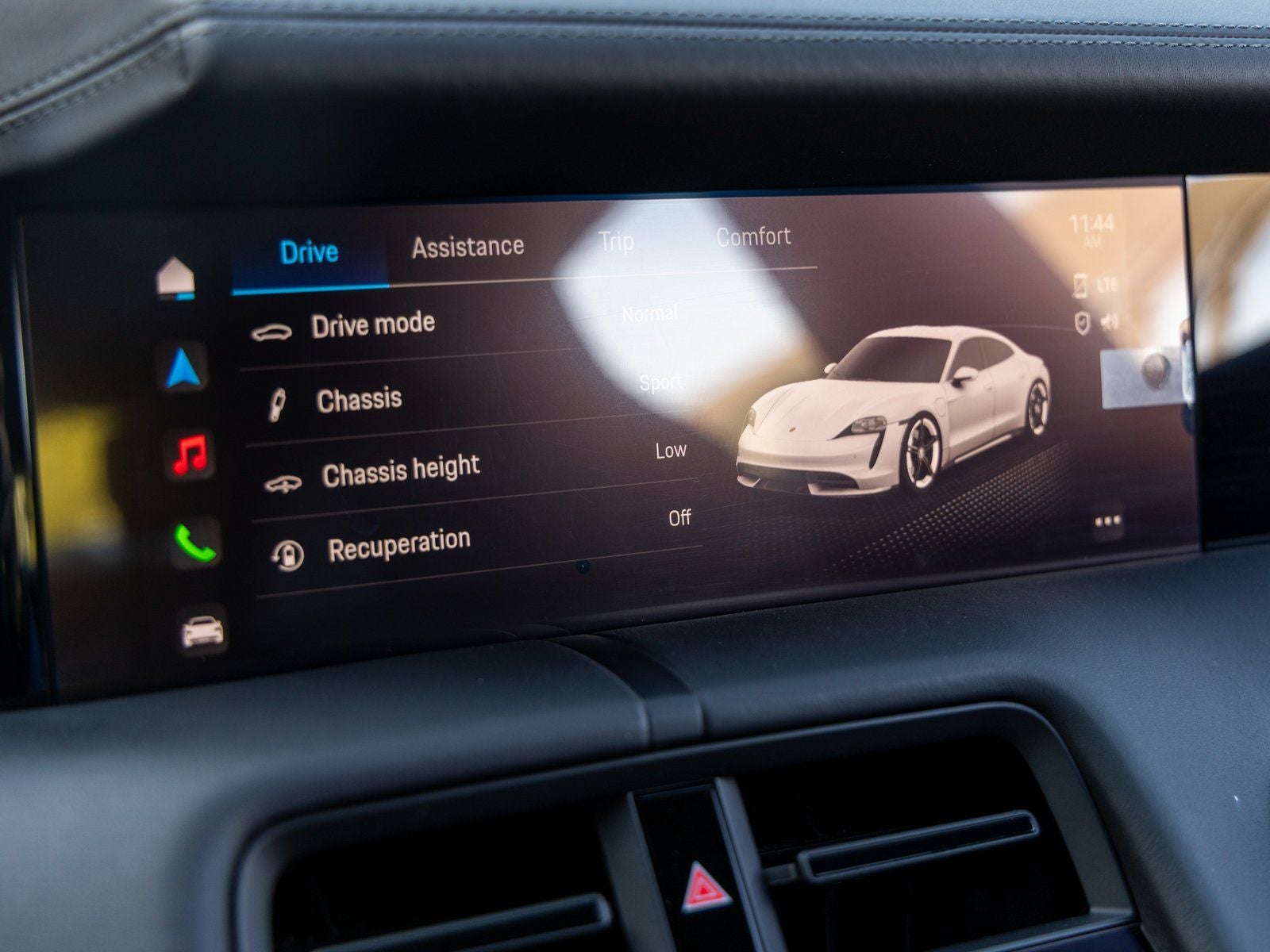 2023 Porsche Taycan Turbo