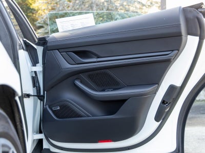 2023 Porsche Taycan Turbo