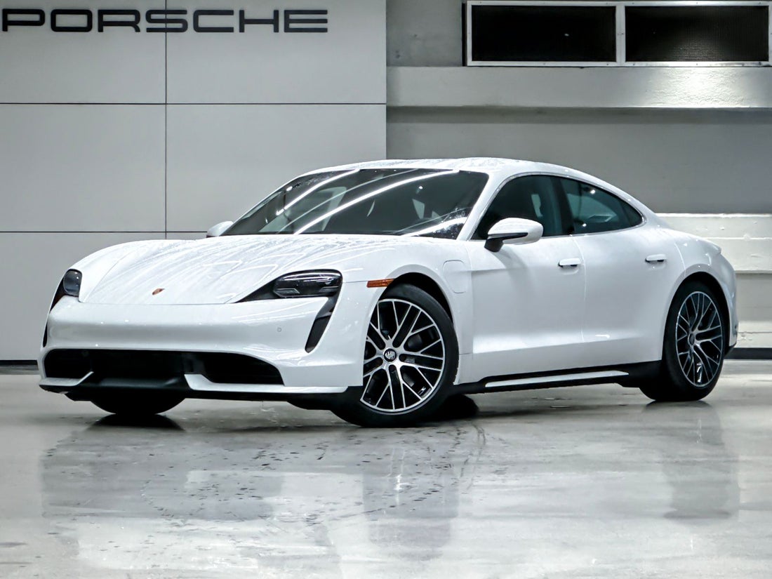 2024 Porsche Taycan Turbo — photo 1 of 50