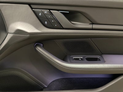 2024 Porsche Taycan Taycan Turbo (MY24)