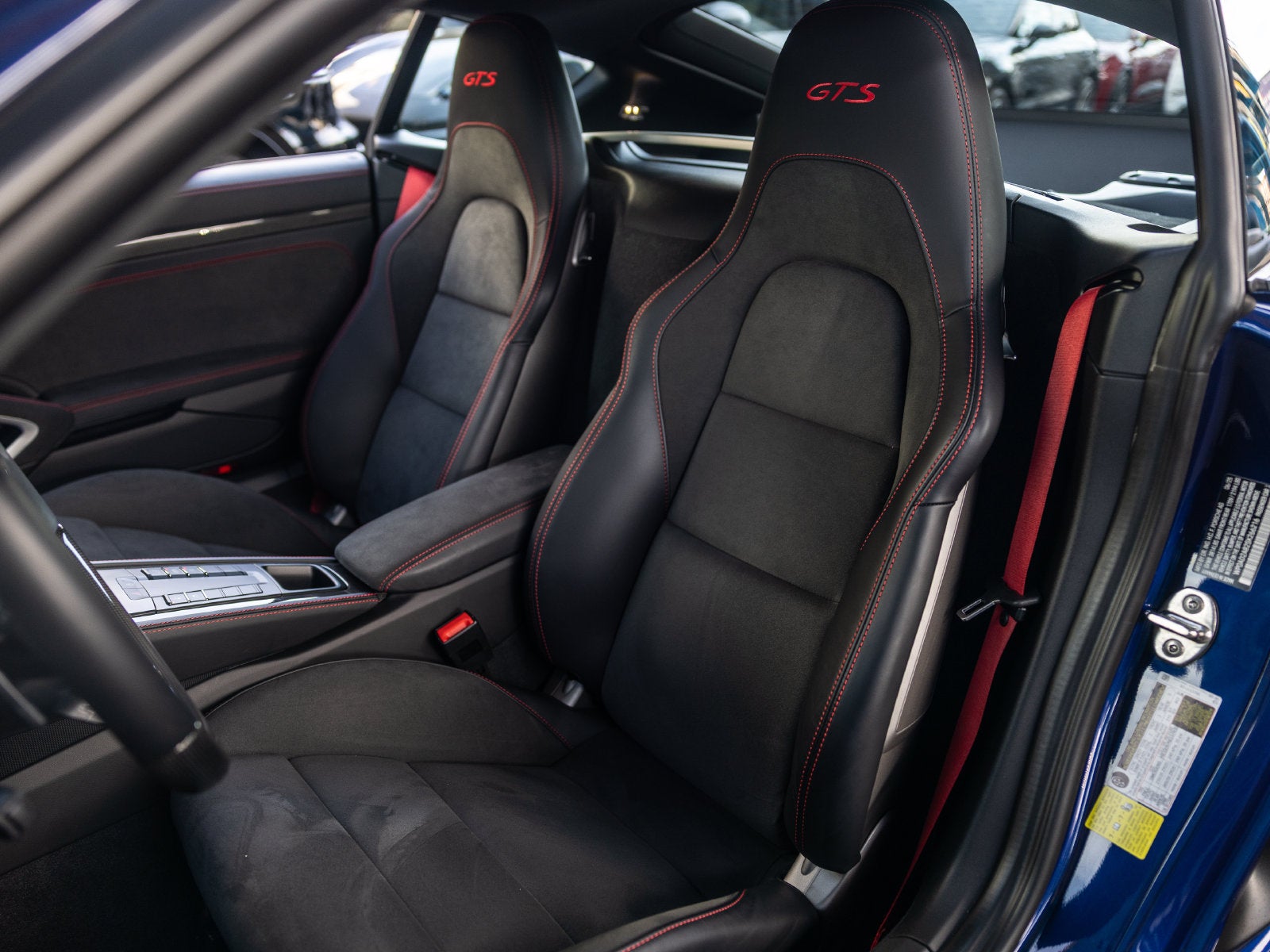 2025 Porsche 718 718 Cayman GTS 4.0