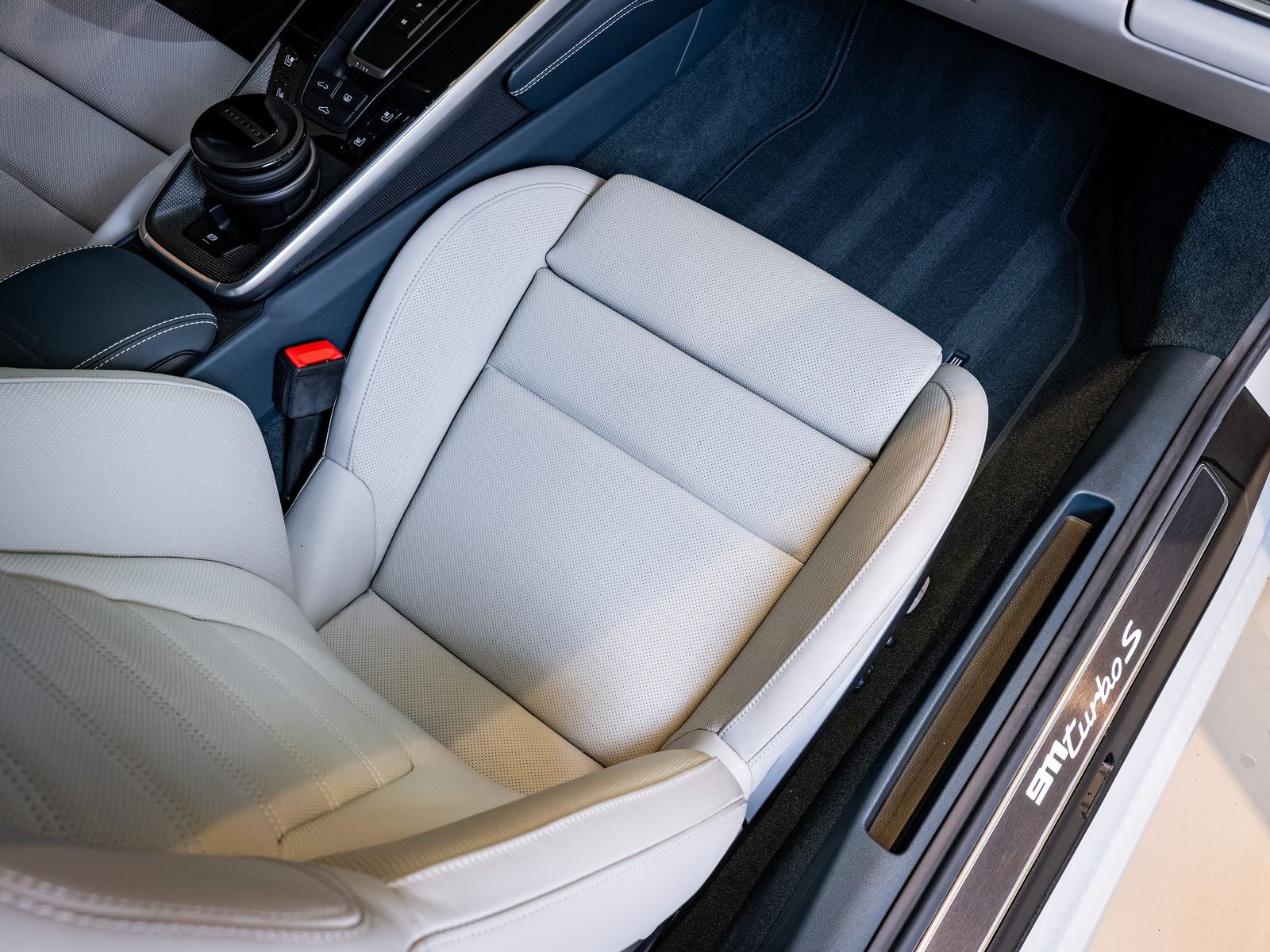 2024 Porsche 911 Turbo S