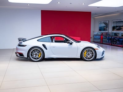 2024 Porsche 911 Turbo S