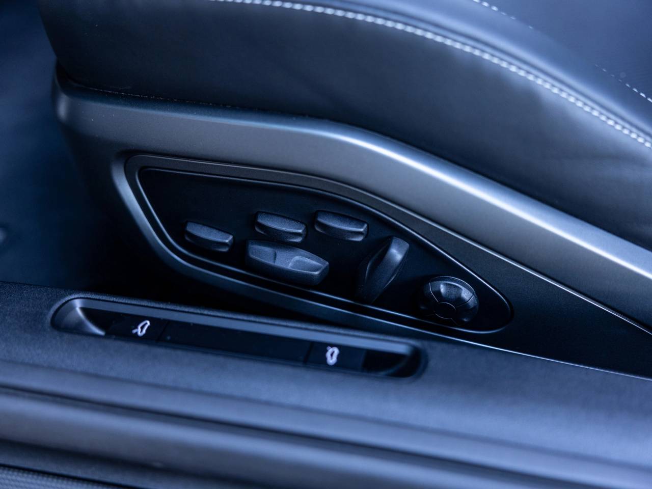 2025 Porsche 911 911 Turbo S