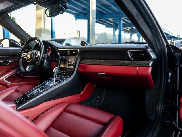 2017 Porsche 911 911 Turbo S