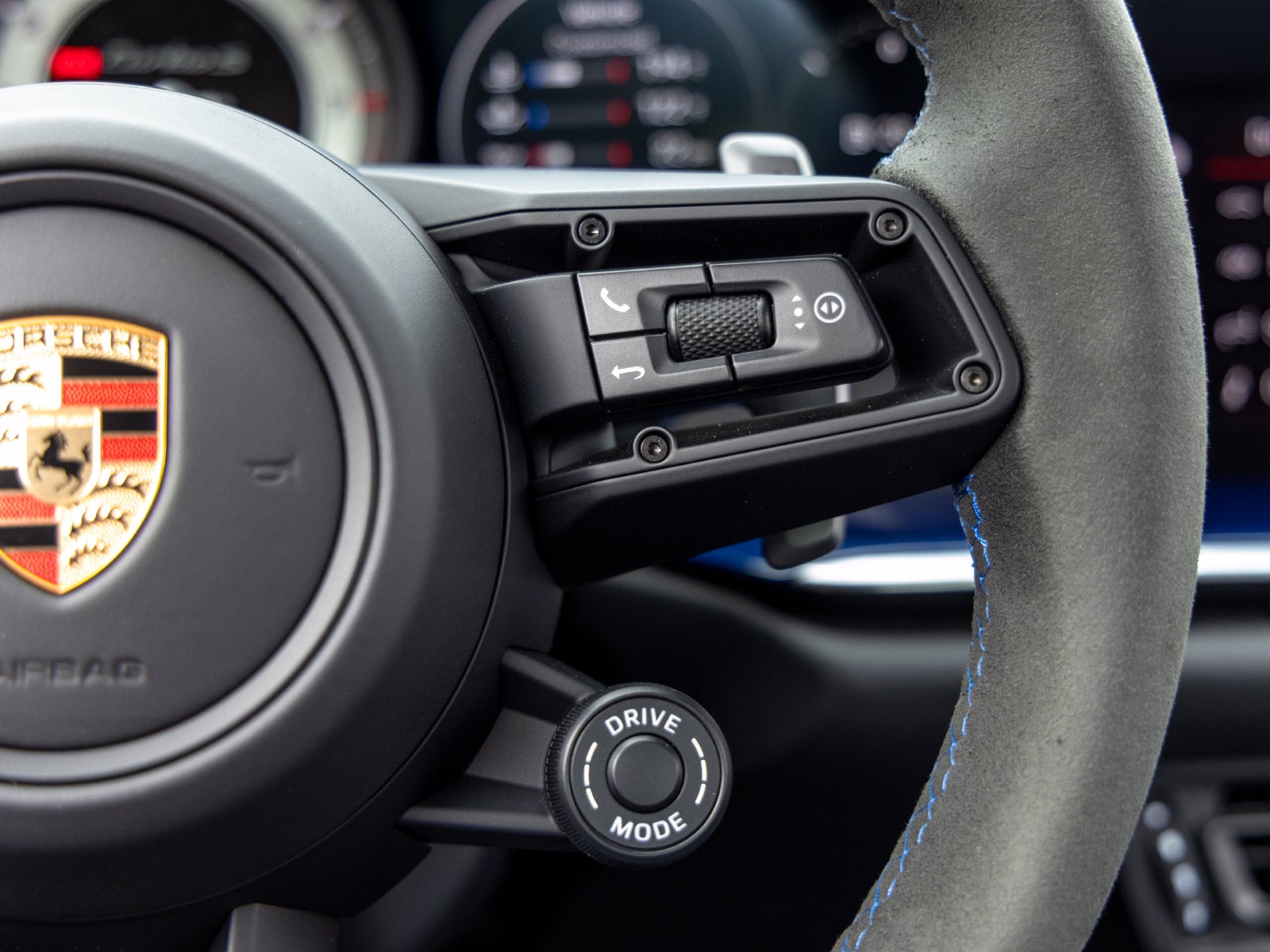2025 Porsche 911 Turbo S