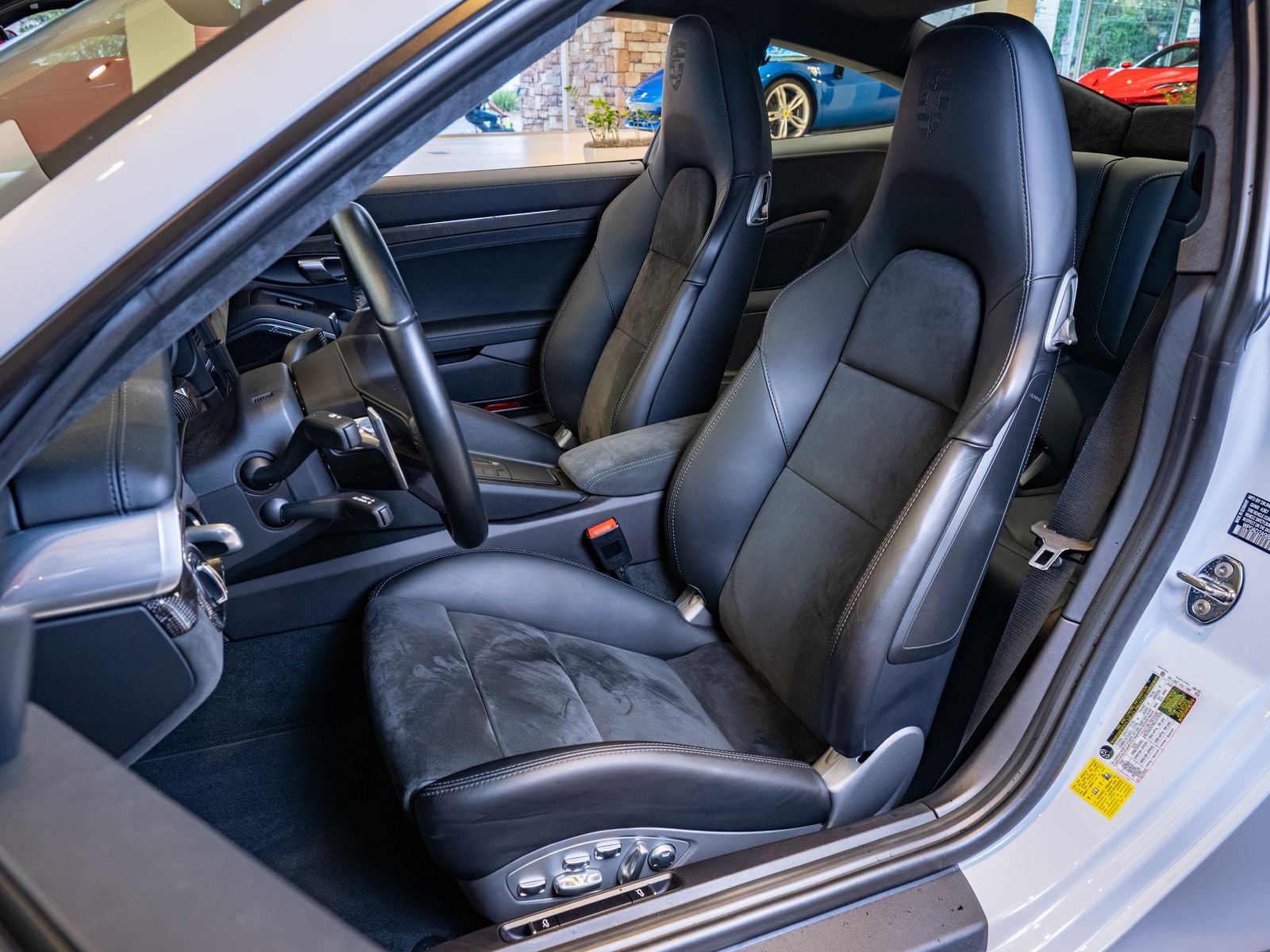 2017 Porsche 911 Turbo S