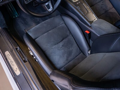 2017 Porsche 911 Turbo S