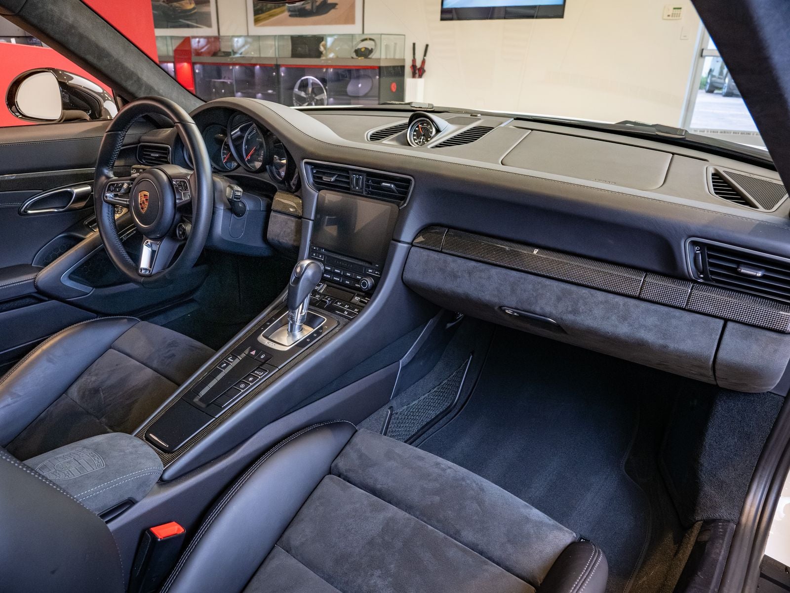 2017 Porsche 911 Turbo S