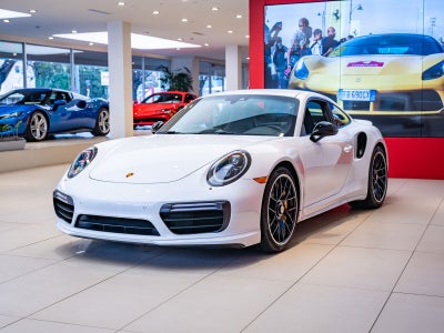 2017 Porsche 911 Turbo S