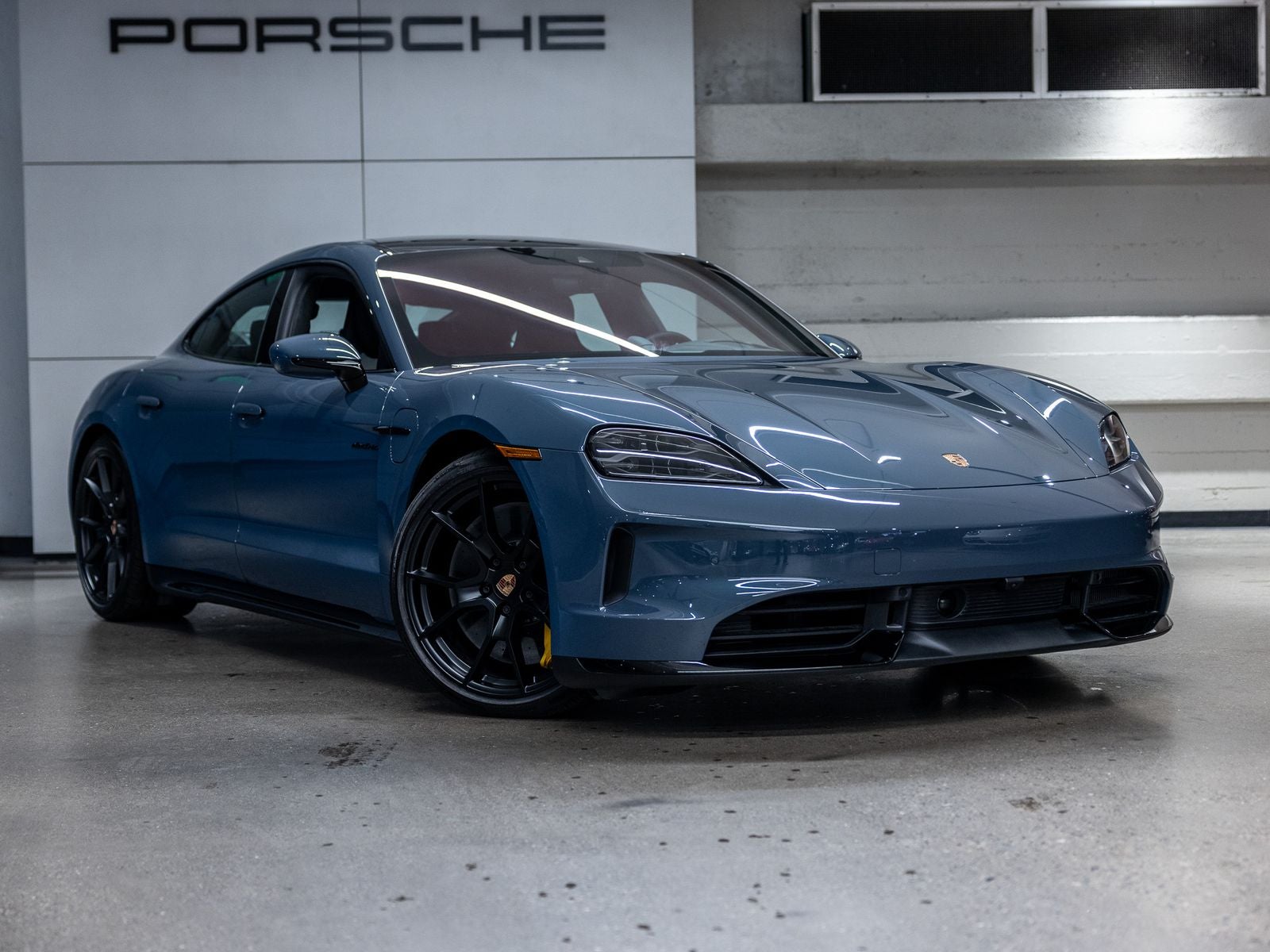 2026 Porsche Taycan Taycan GTS