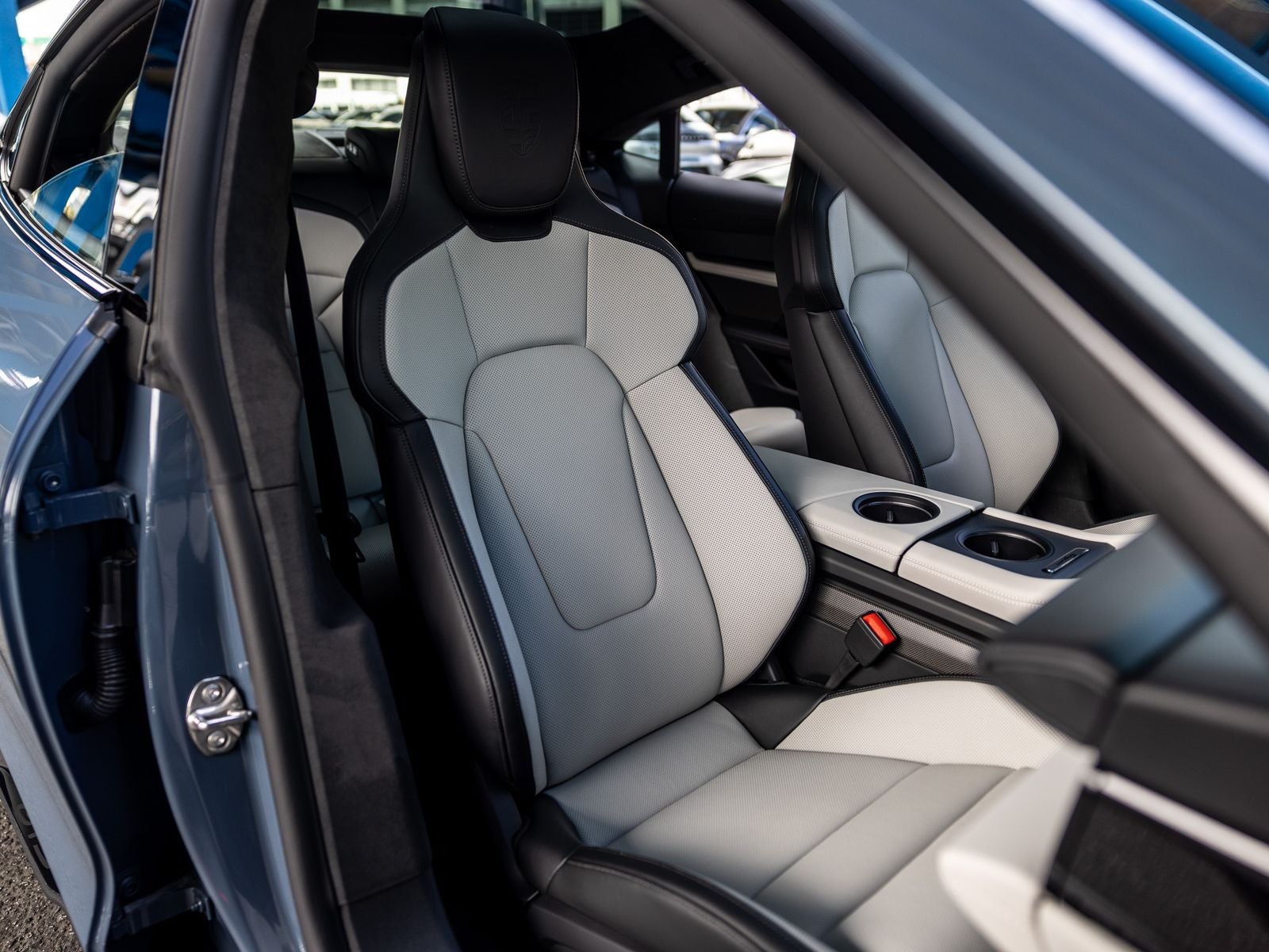 2026 Porsche Taycan Taycan GTS