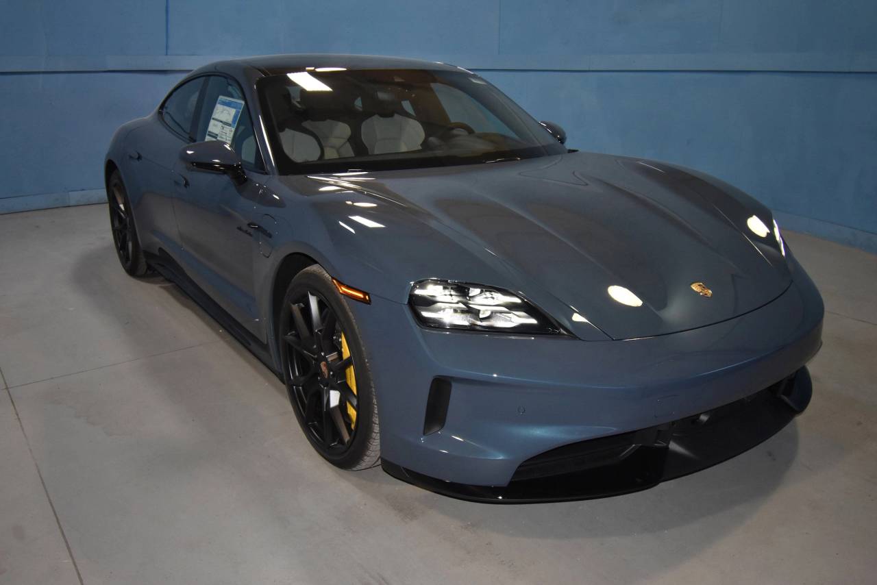 2026 Porsche Taycan GTS