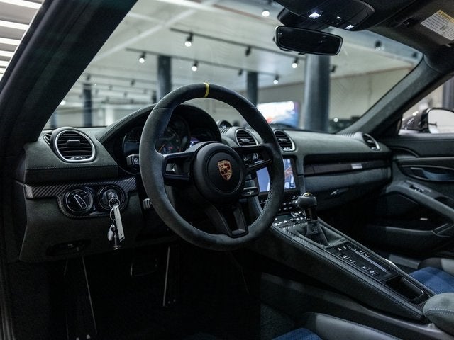 2025 Porsche 718 718 Cayman GT4 RS