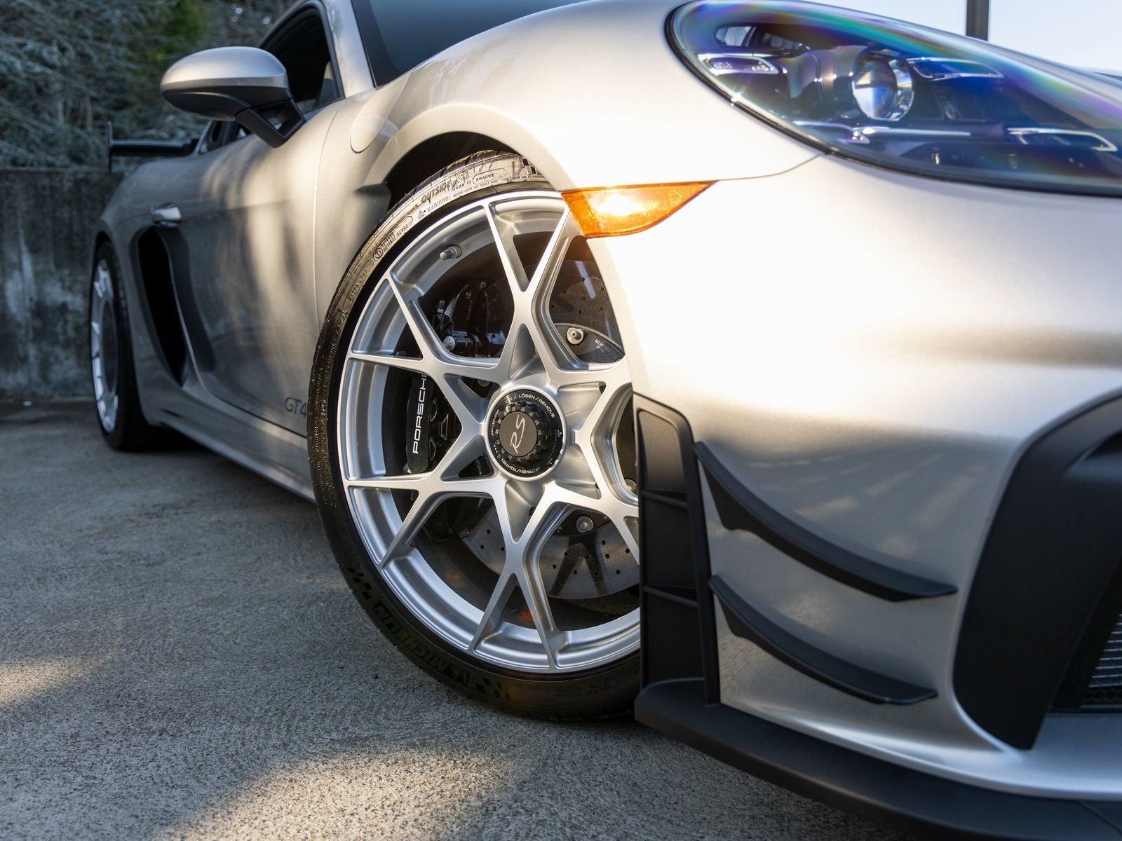 2025 Porsche 718 Cayman GT4 RS