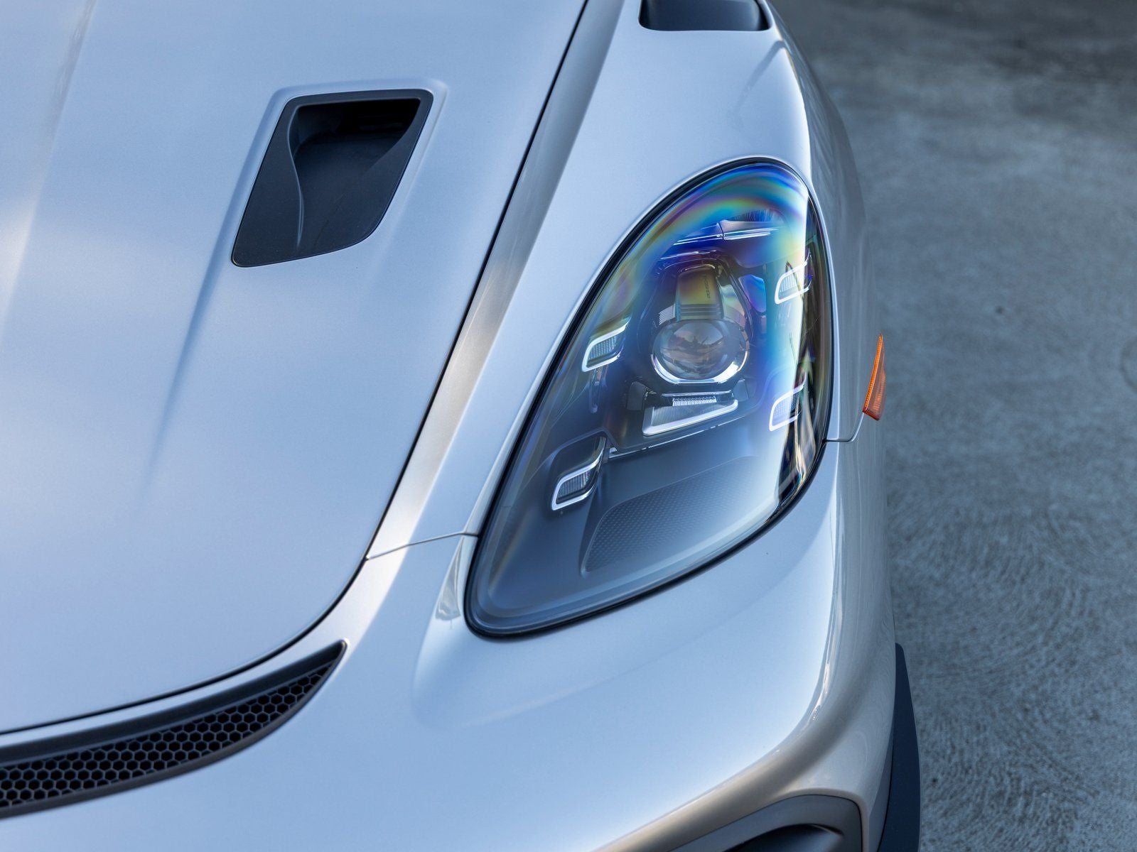 2025 Porsche 718 Cayman GT4 RS