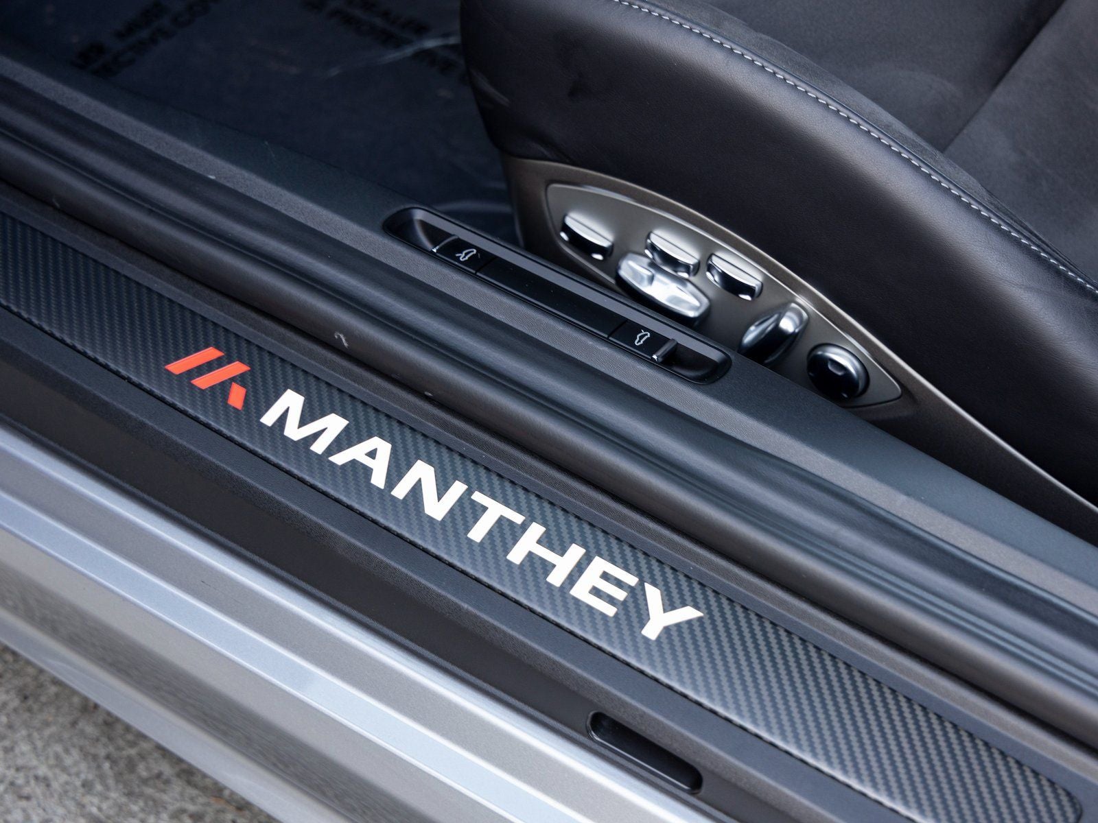 2025 Porsche 718 Cayman GT4 RS