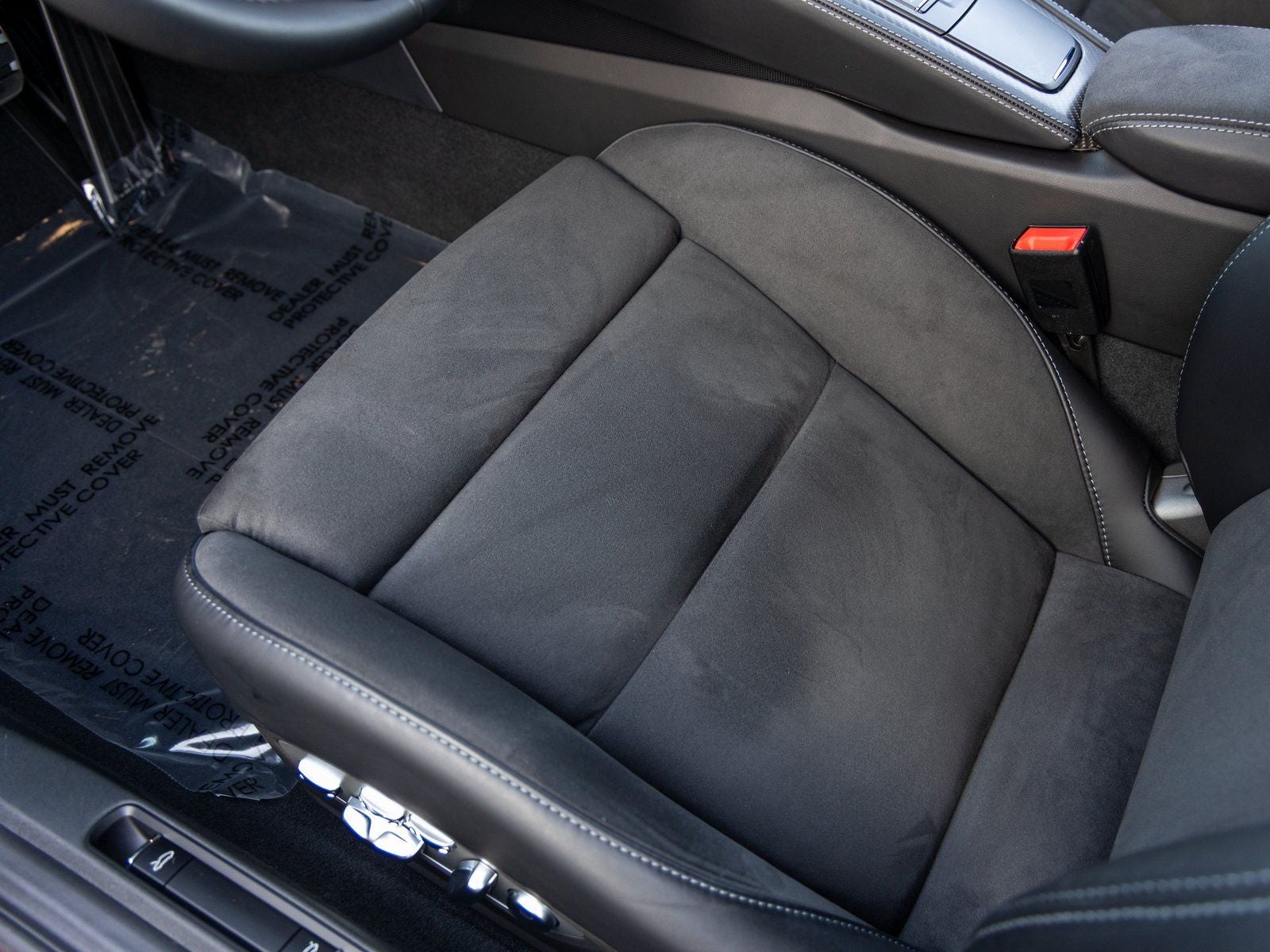 2025 Porsche 718 Cayman GT4 RS