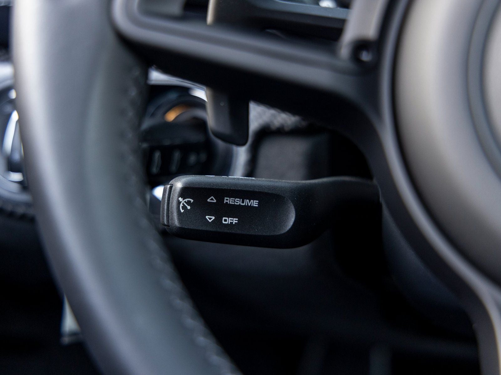 2025 Porsche 718 Cayman GT4 RS