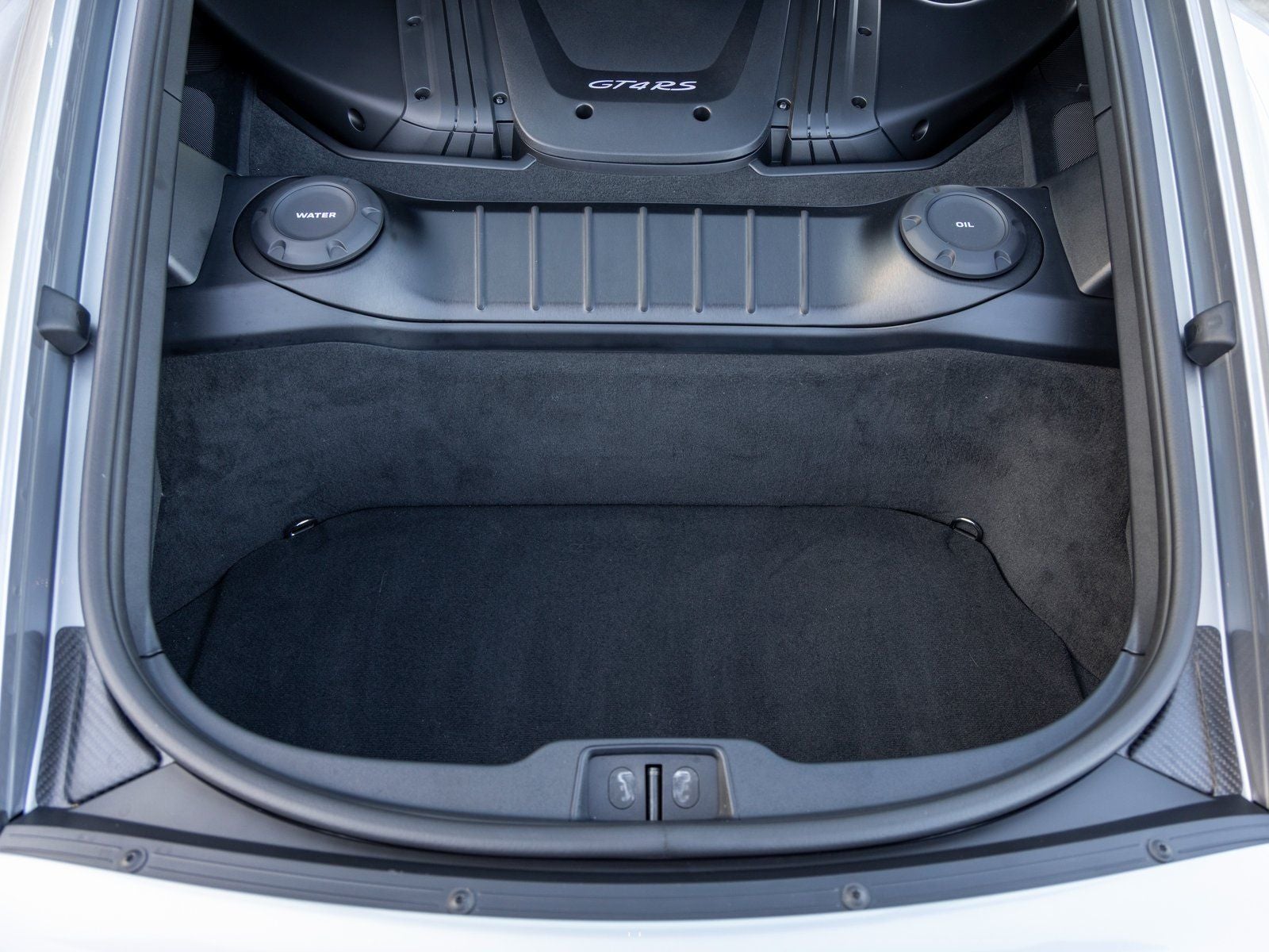 2025 Porsche 718 Cayman GT4 RS