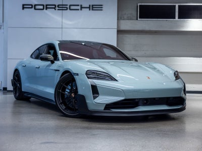 2025 Porsche Taycan Turbo GT