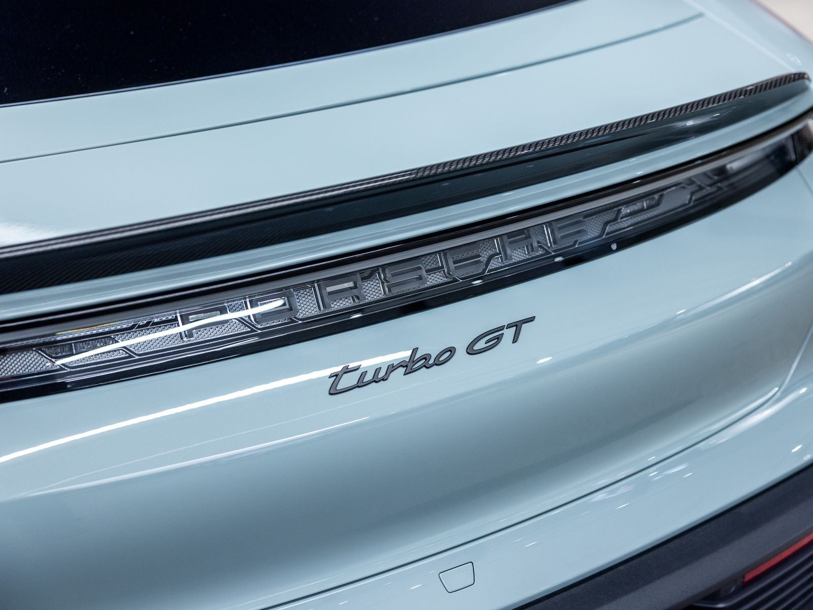 2025 Porsche Taycan Turbo GT