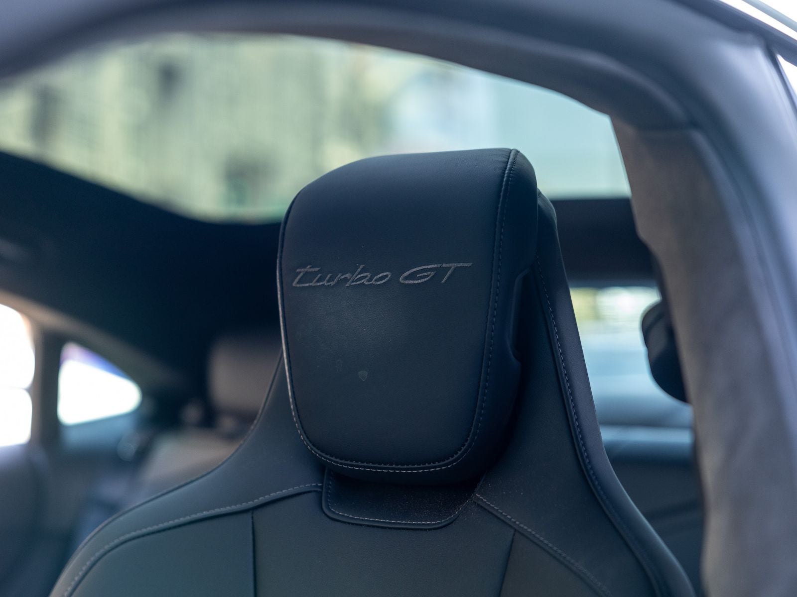 2025 Porsche Taycan Turbo GT