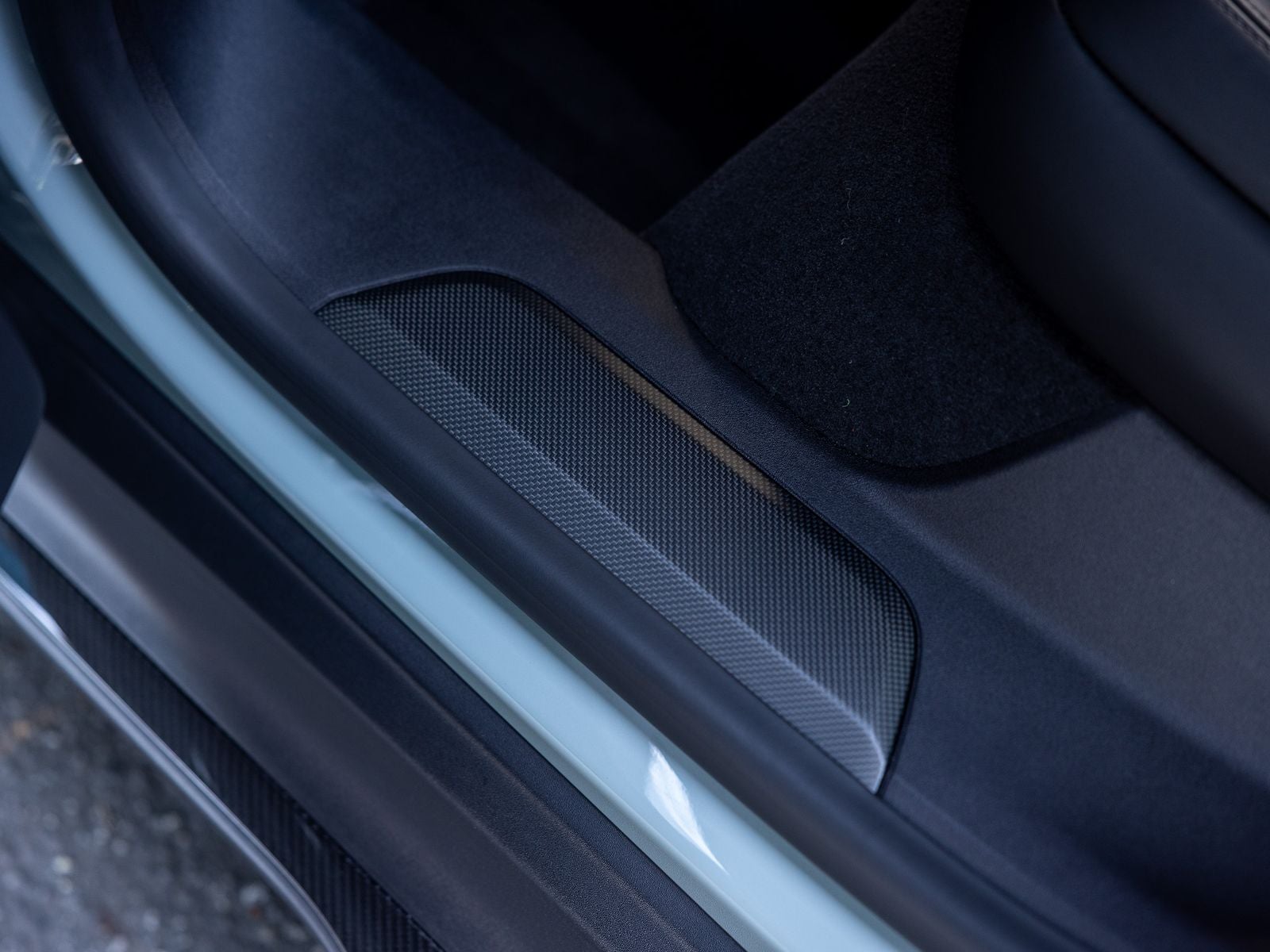 2025 Porsche Taycan Turbo GT