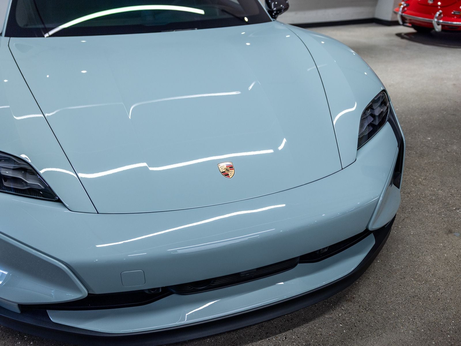 2025 Porsche Taycan Turbo GT