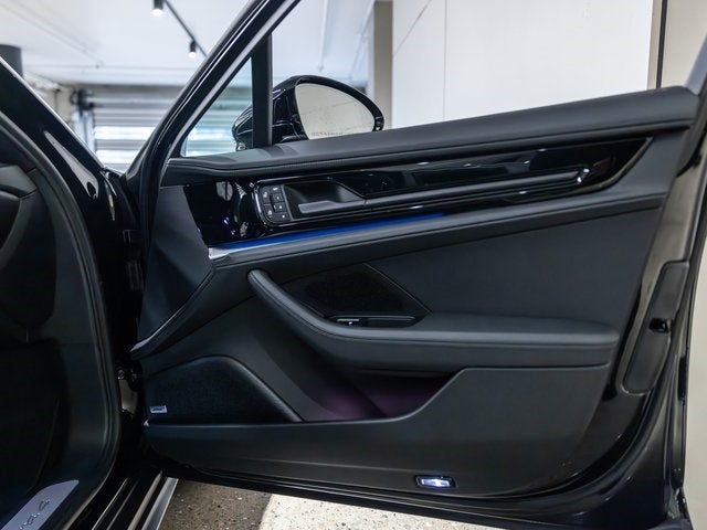 2026 Porsche Panamera Panamera 4 E-Hybrid