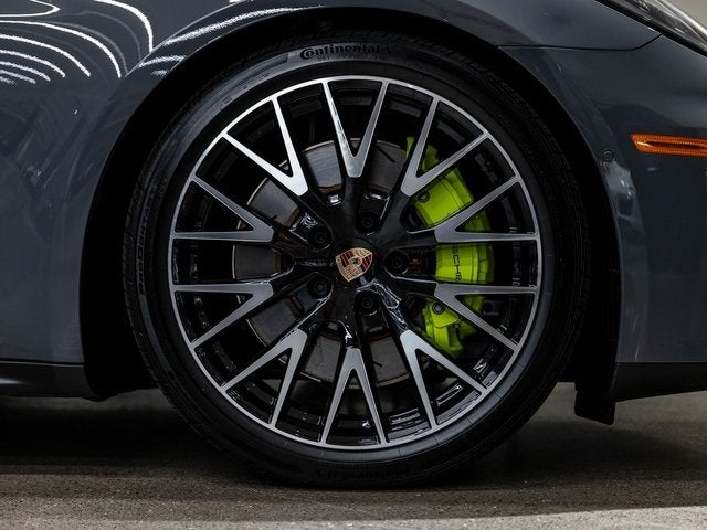 2026 Porsche Panamera Panamera 4 E-Hybrid