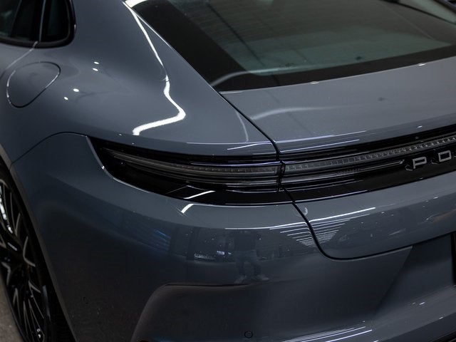 2026 Porsche Panamera Panamera 4 E-Hybrid