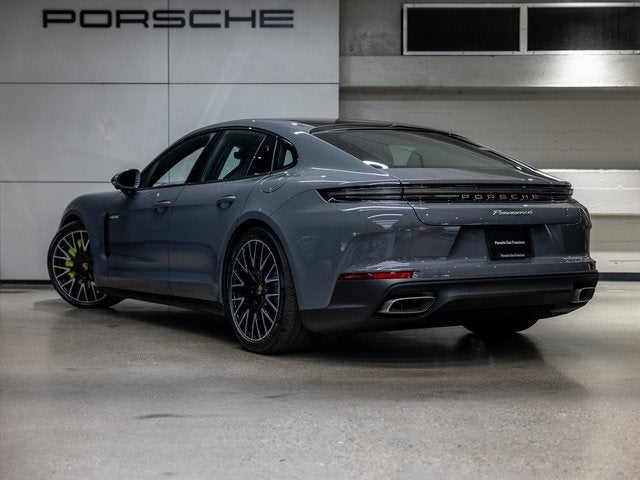 2026 Porsche Panamera Panamera 4 E-Hybrid