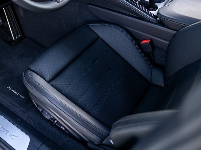 2026 Porsche Panamera Panamera 4 E-Hybrid