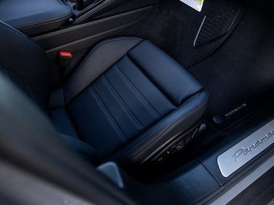 2026 Porsche Panamera Panamera 4 E-Hybrid