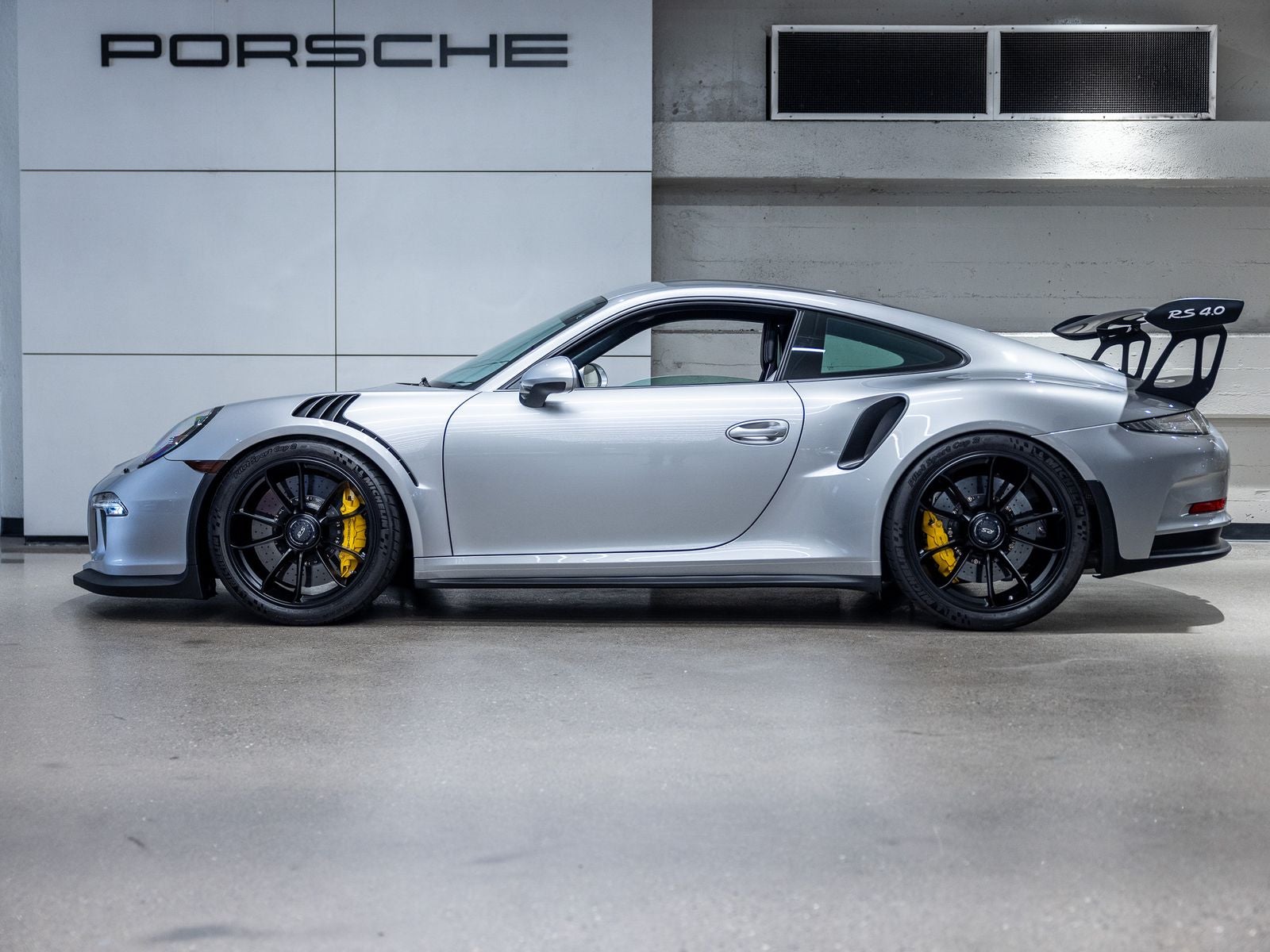 2016 Porsche 911 911 GT3 RS