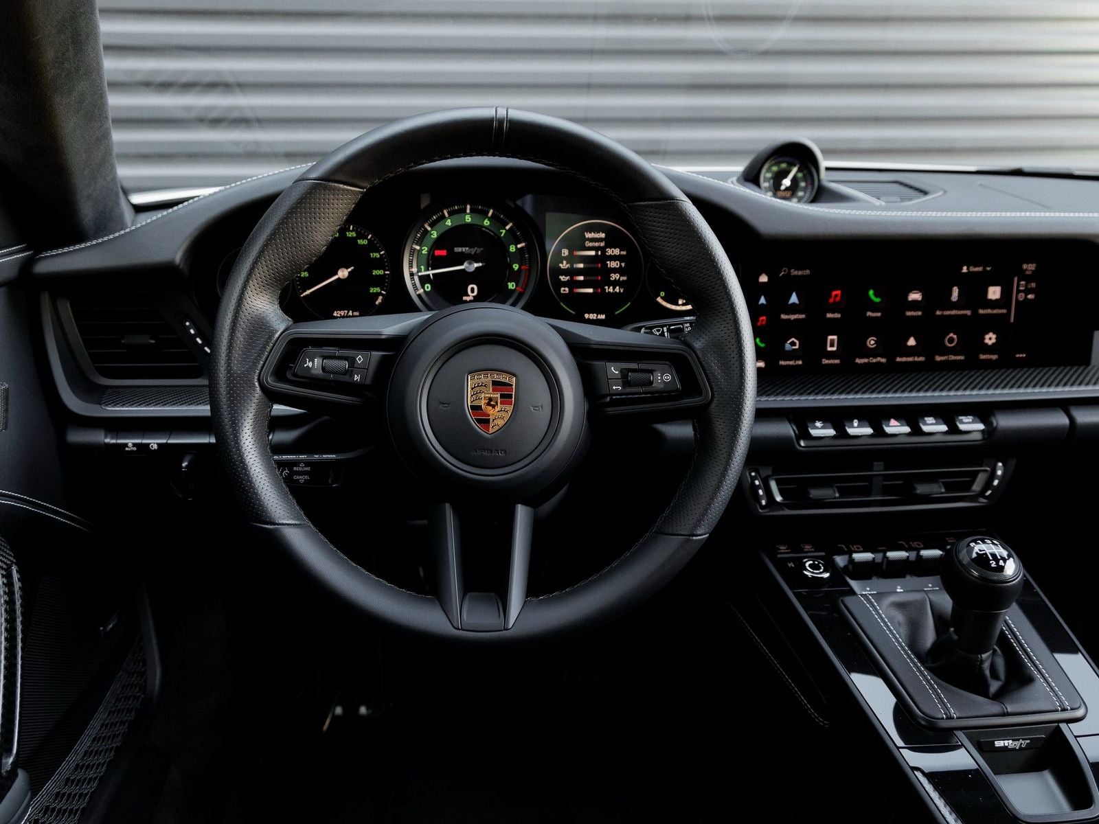 2024 Porsche 911 S/T