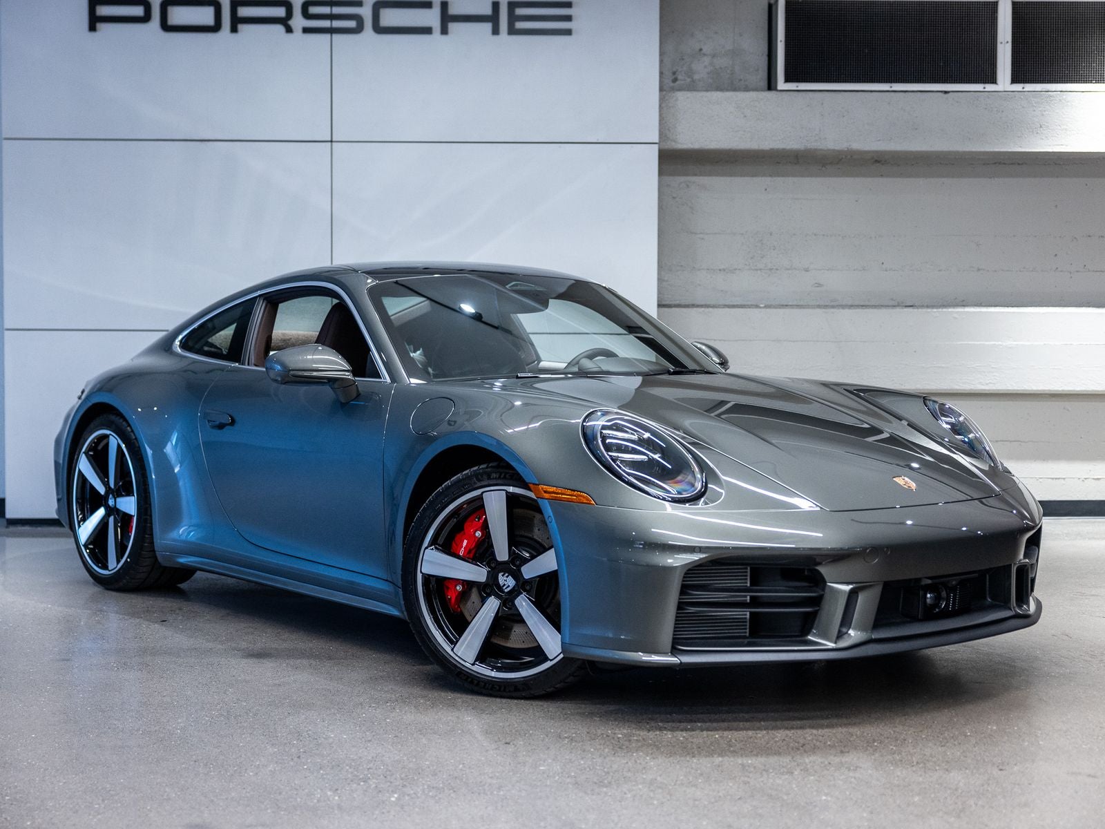 2026 Porsche 911 Carrera 4S