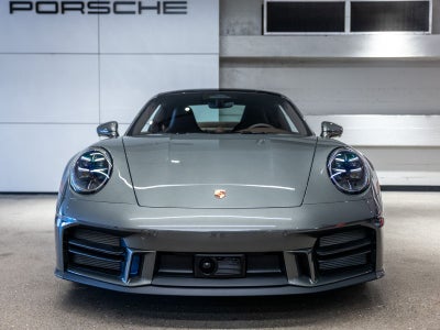 2026 Porsche 911 Carrera 4S