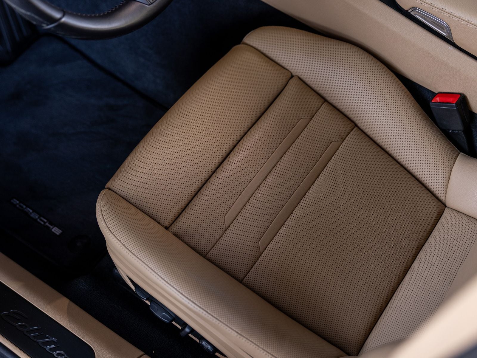 2023 Porsche Panamera Panamera Platinum Edition