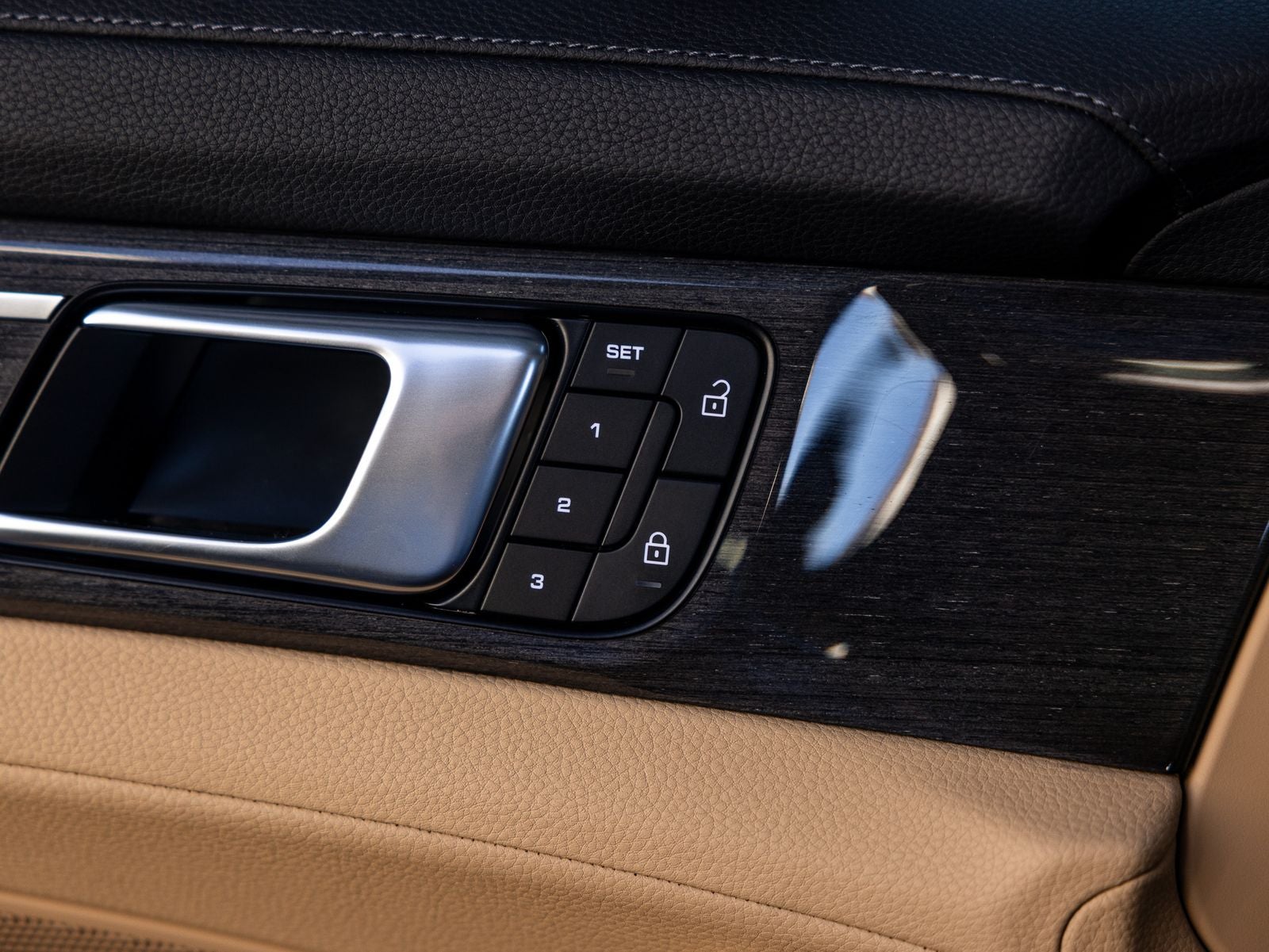 2023 Porsche Panamera Panamera Platinum Edition