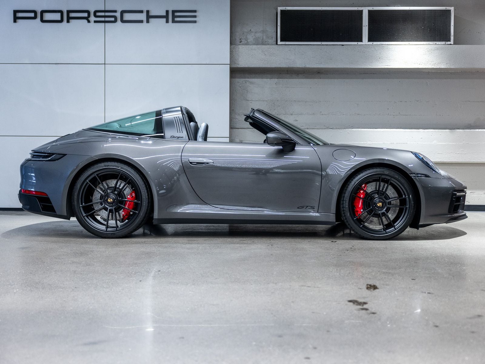 2024 Porsche 911 Targa 4 GTS