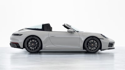 2024 Porsche 911 911 Targa 4 GTS
